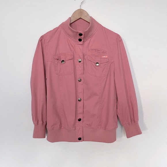 NORI PINK WAIST LENGTH BUTTON DOWN JACKET WITH ELASTIC 3/4 LENGTH SLEEVES - Picture 3 of 10